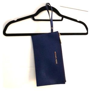 Michael Kors clutch/wristlet